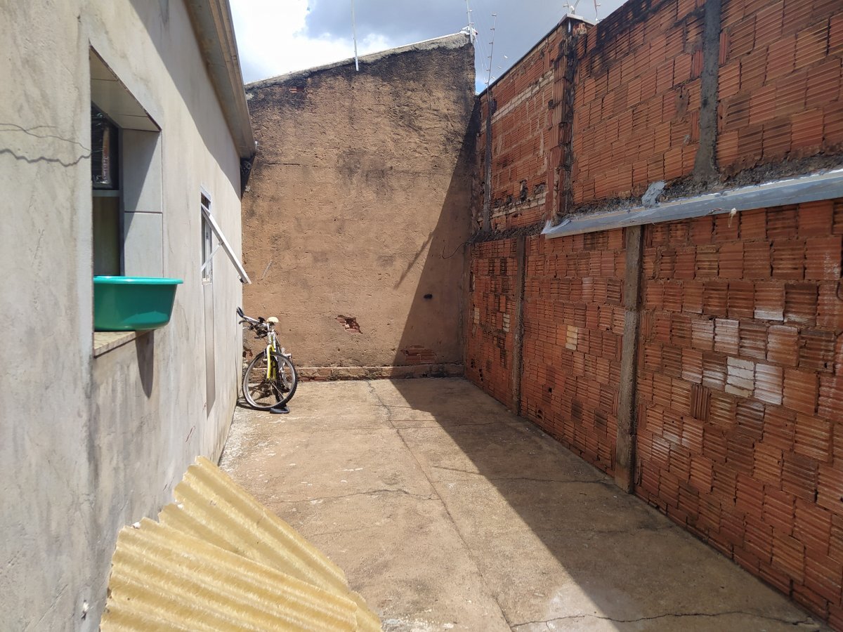 Casa à venda com 3 quartos, 200m² - Foto 23