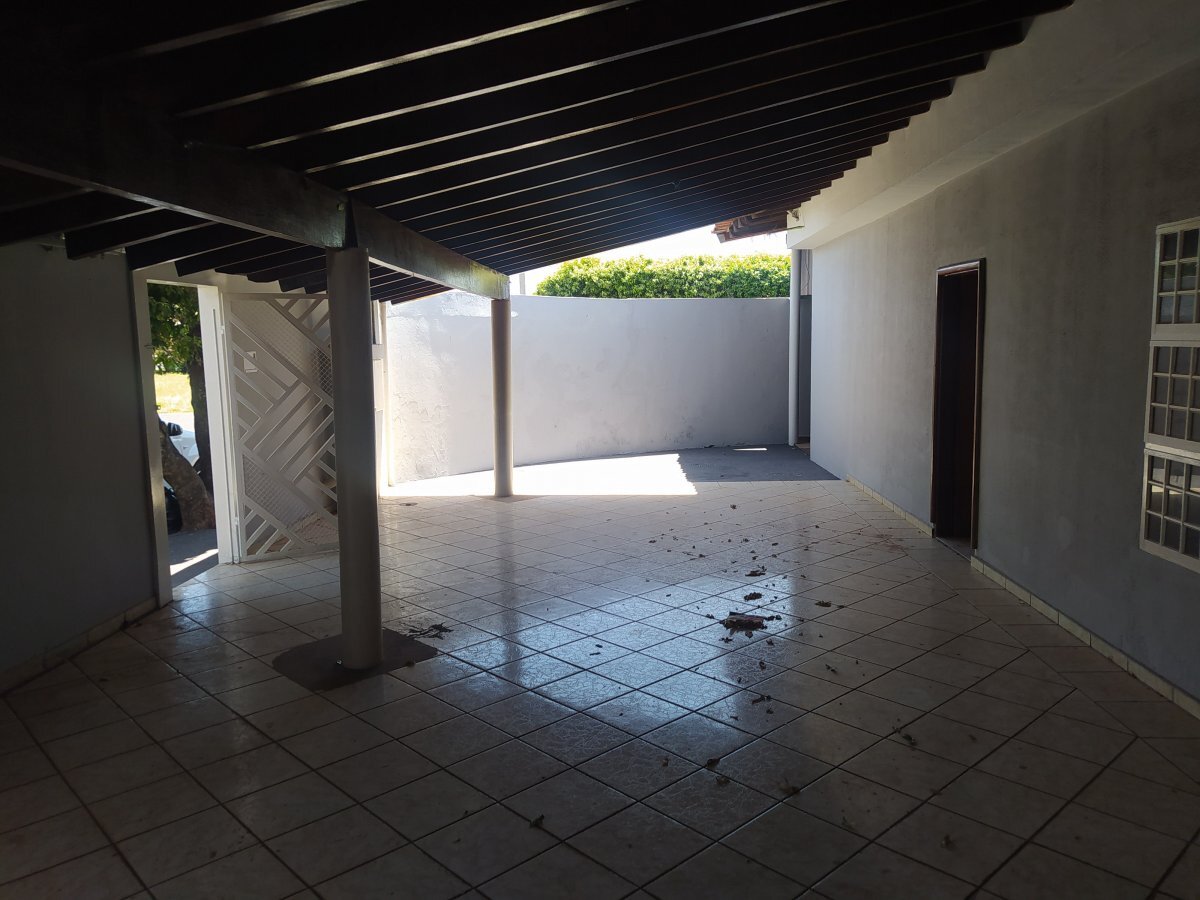 Casa à venda com 3 quartos, 150m² - Foto 3