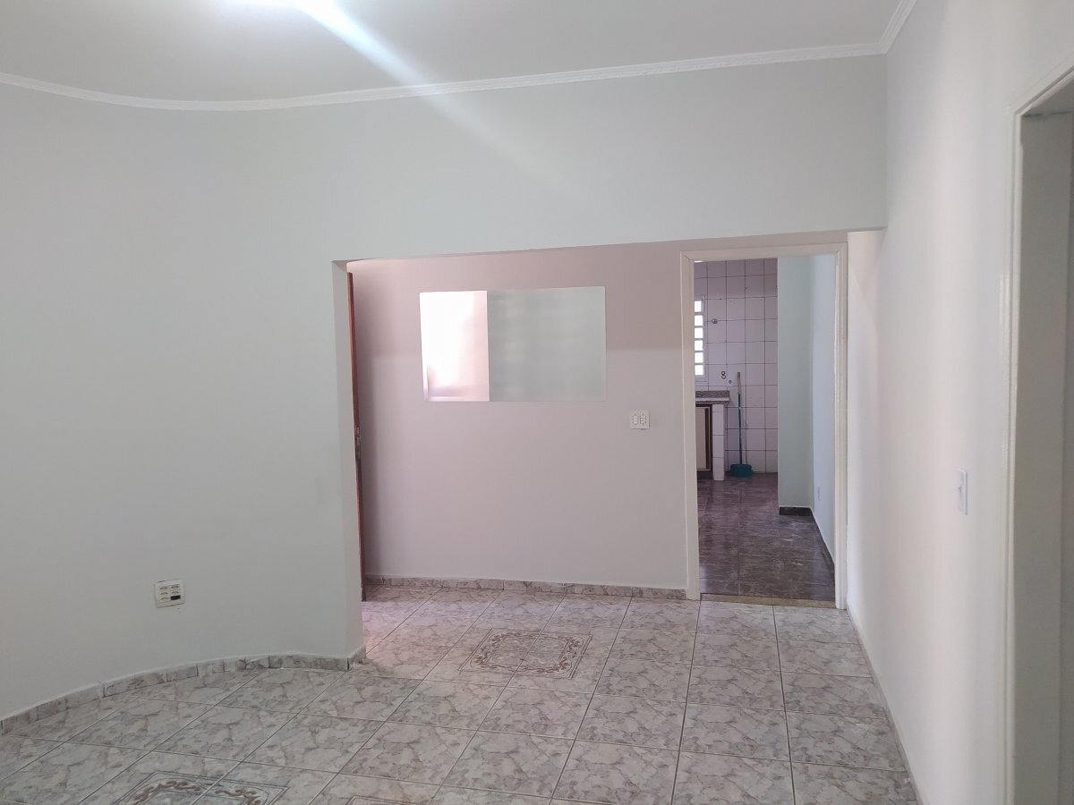 Casa à venda com 3 quartos, 150m² - Foto 11