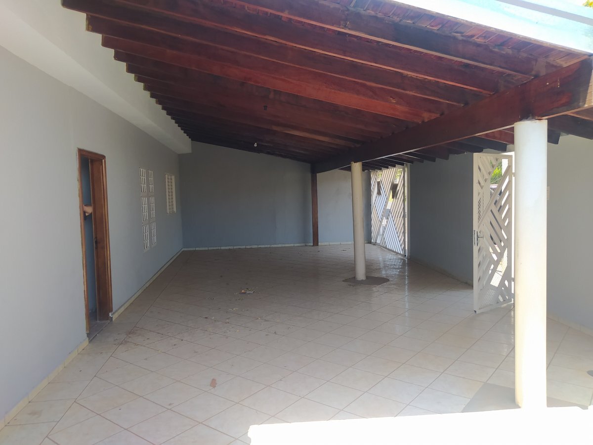 Casa à venda com 3 quartos, 150m² - Foto 4