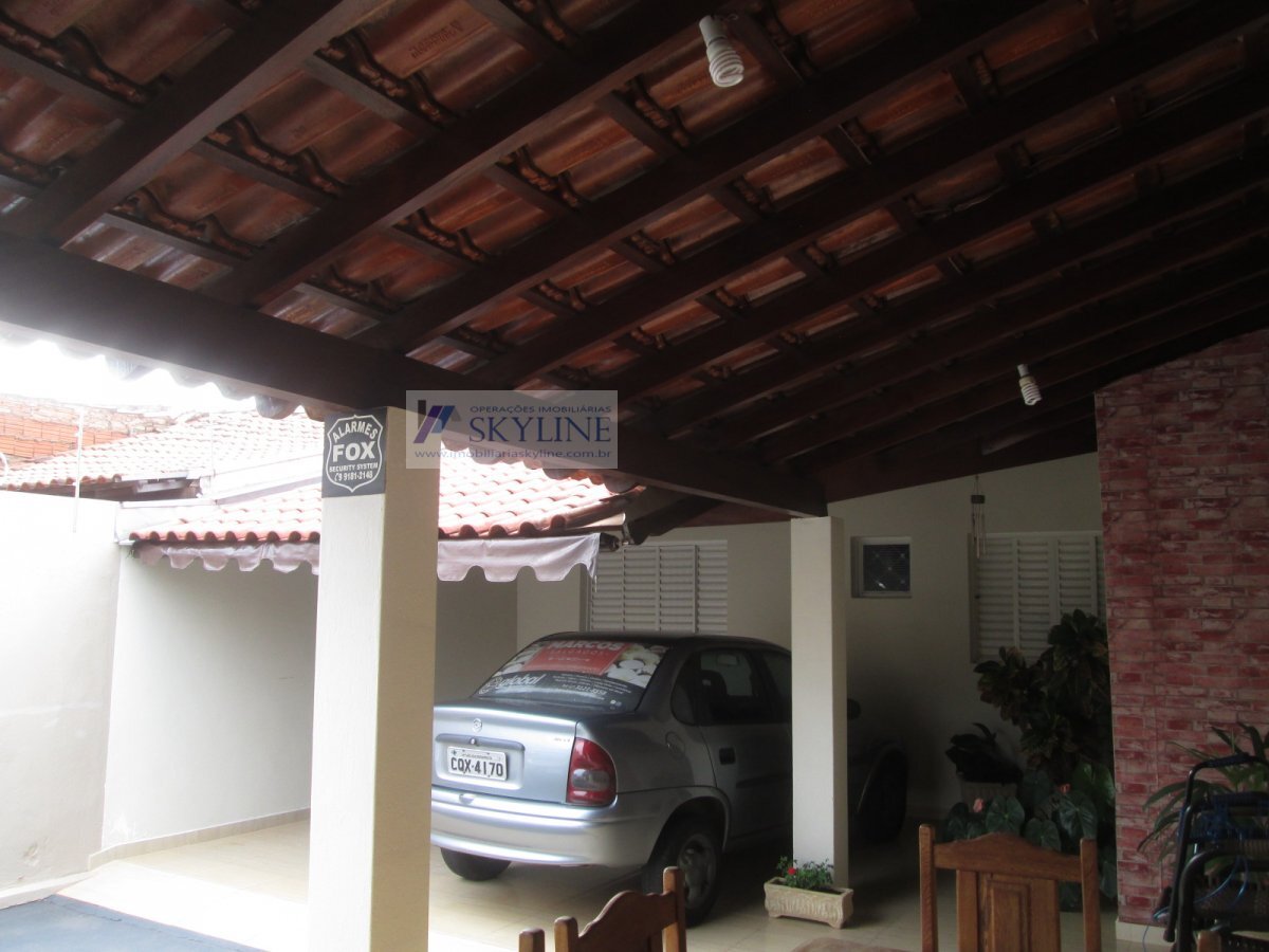 Casa à venda com 3 quartos, 200m² - Foto 5