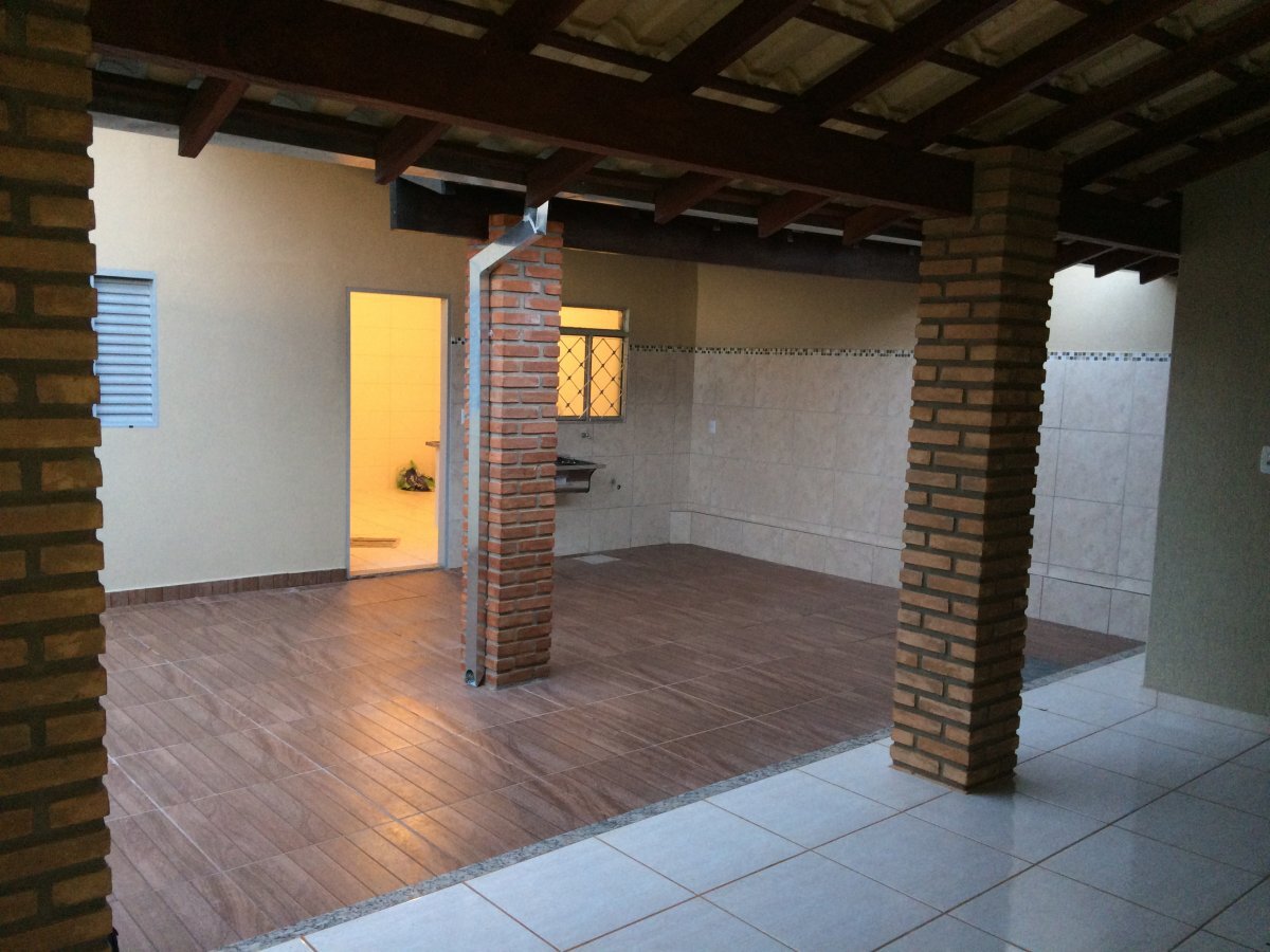 Casa à venda com 2 quartos, 200m² - Foto 14