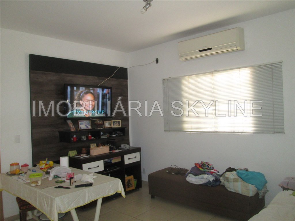 Casa à venda com 3 quartos, 219m² - Foto 13