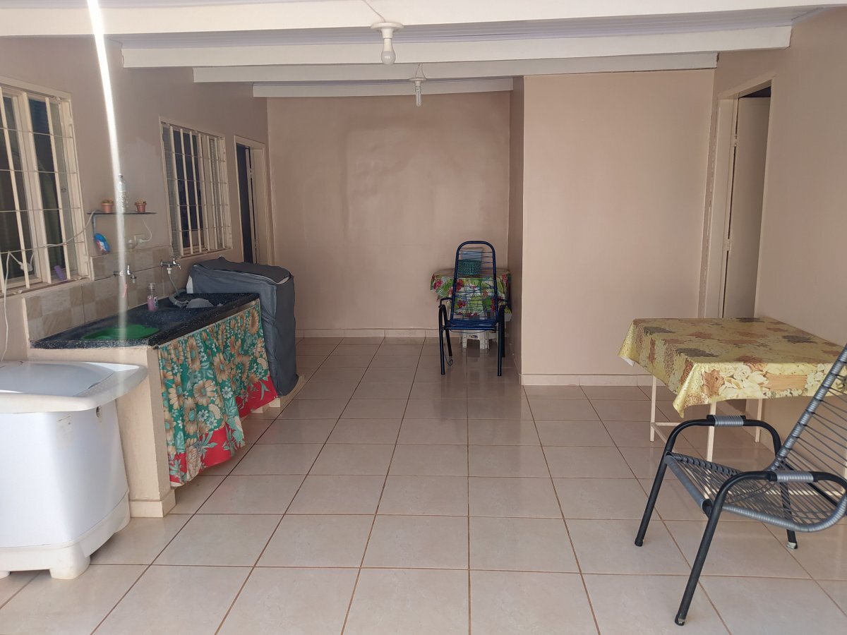 Casa à venda com 2 quartos, 200m² - Foto 19