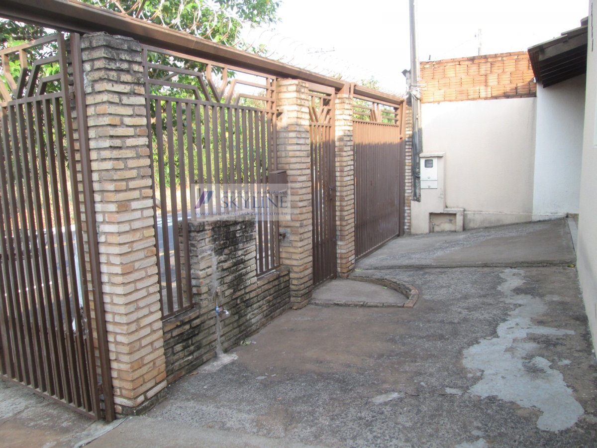 Casa à venda com 3 quartos, 200m² - Foto 27