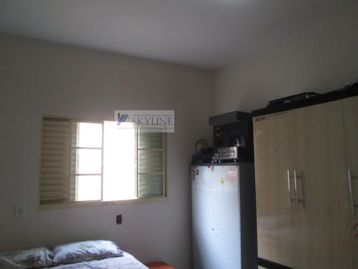 Casa à venda com 3 quartos, 200m² - Foto 13