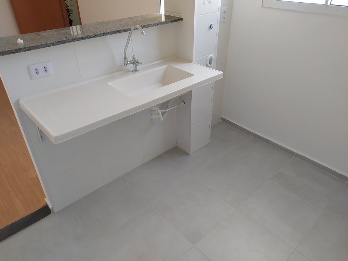 Apartamento à venda com 2 quartos, 40m² - Foto 11