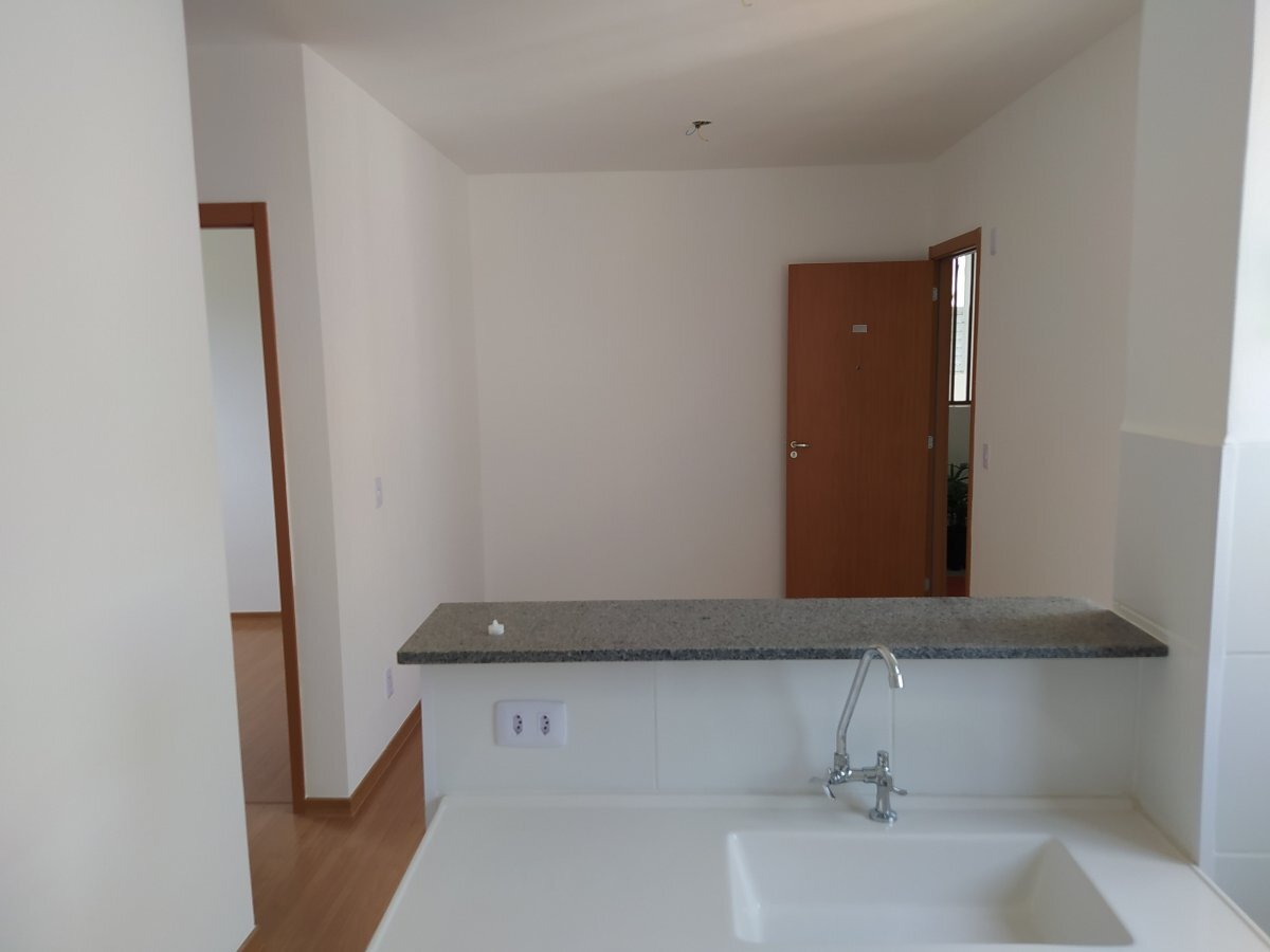 Apartamento à venda com 2 quartos, 40m² - Foto 12