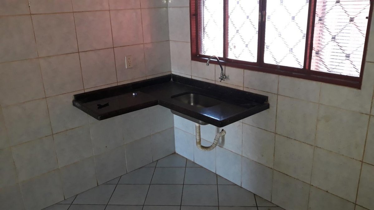 Casa à venda com 3 quartos - Foto 17