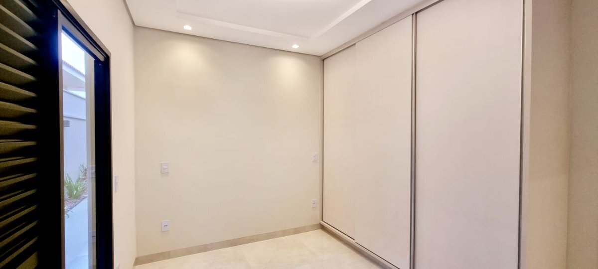 Casa à venda com 3 quartos, 203m² - Foto 9