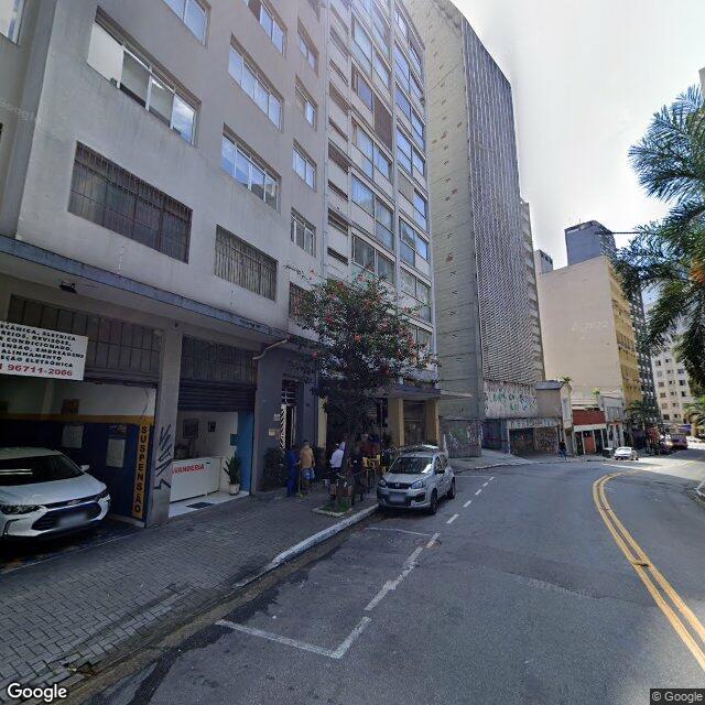 Imagem estática do "Street View" da localização