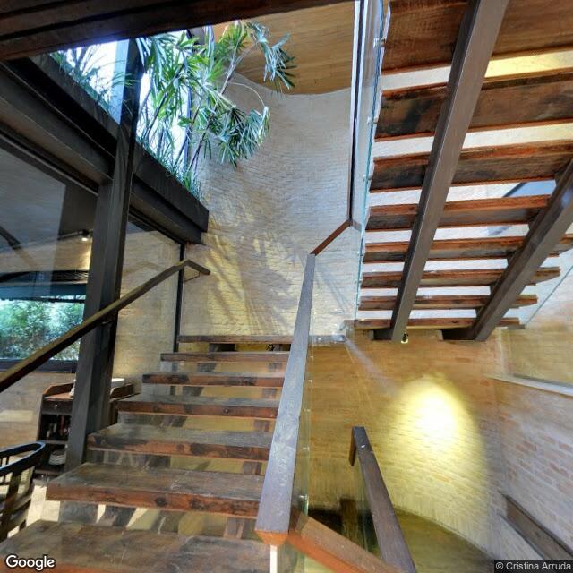 Imagem estática do "Street View" da localização