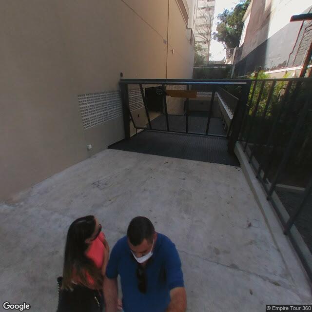 Imagem estática do "Street View" da localização