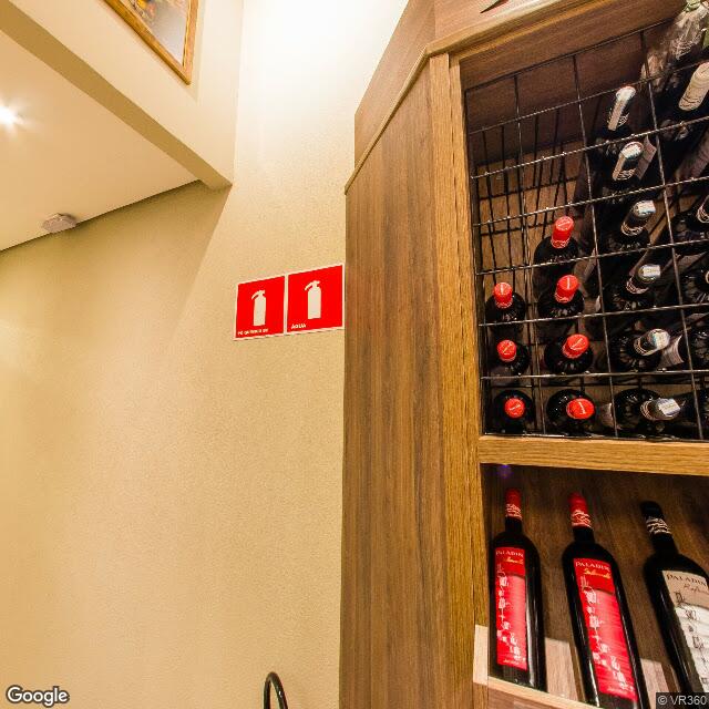 Imagem estática do "Street View" da localização