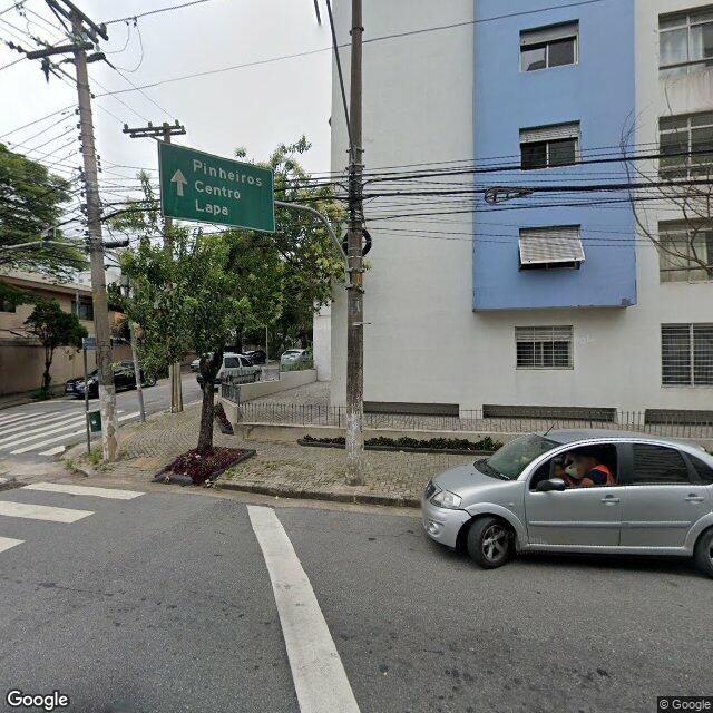 Imagem estática do "Street View" da localização