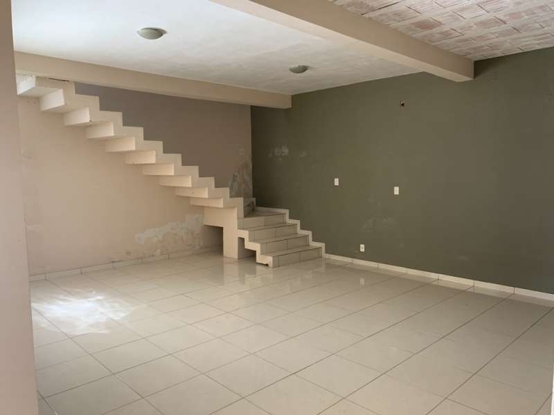 Apartamento à venda com 3 quartos, 92m² - Foto 2