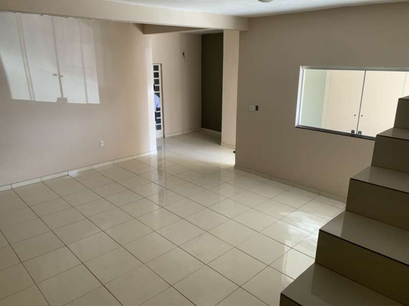 Apartamento à venda com 3 quartos, 92m² - Foto 1