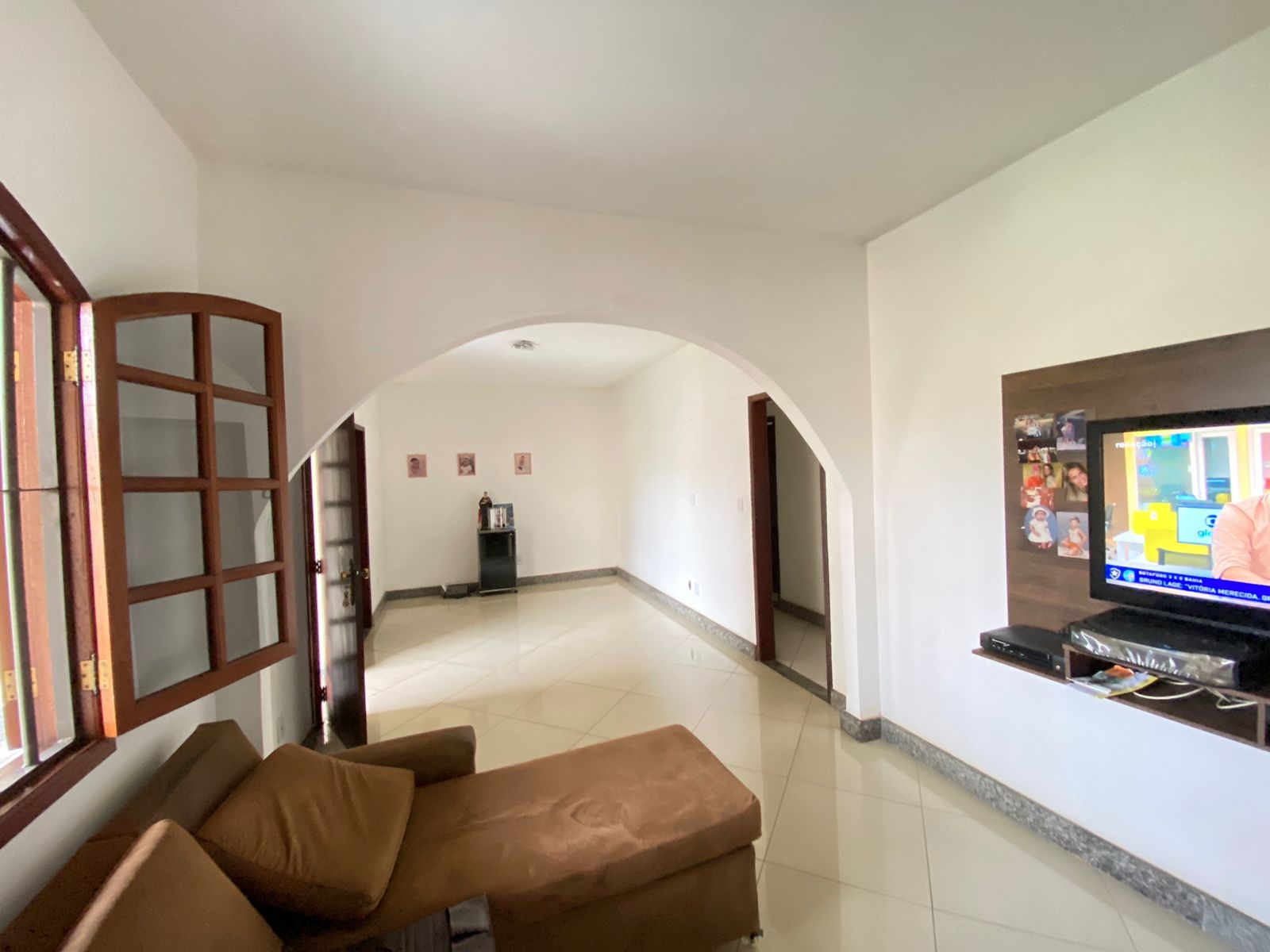 Casa à venda com 3 quartos, 360m² - Foto 6