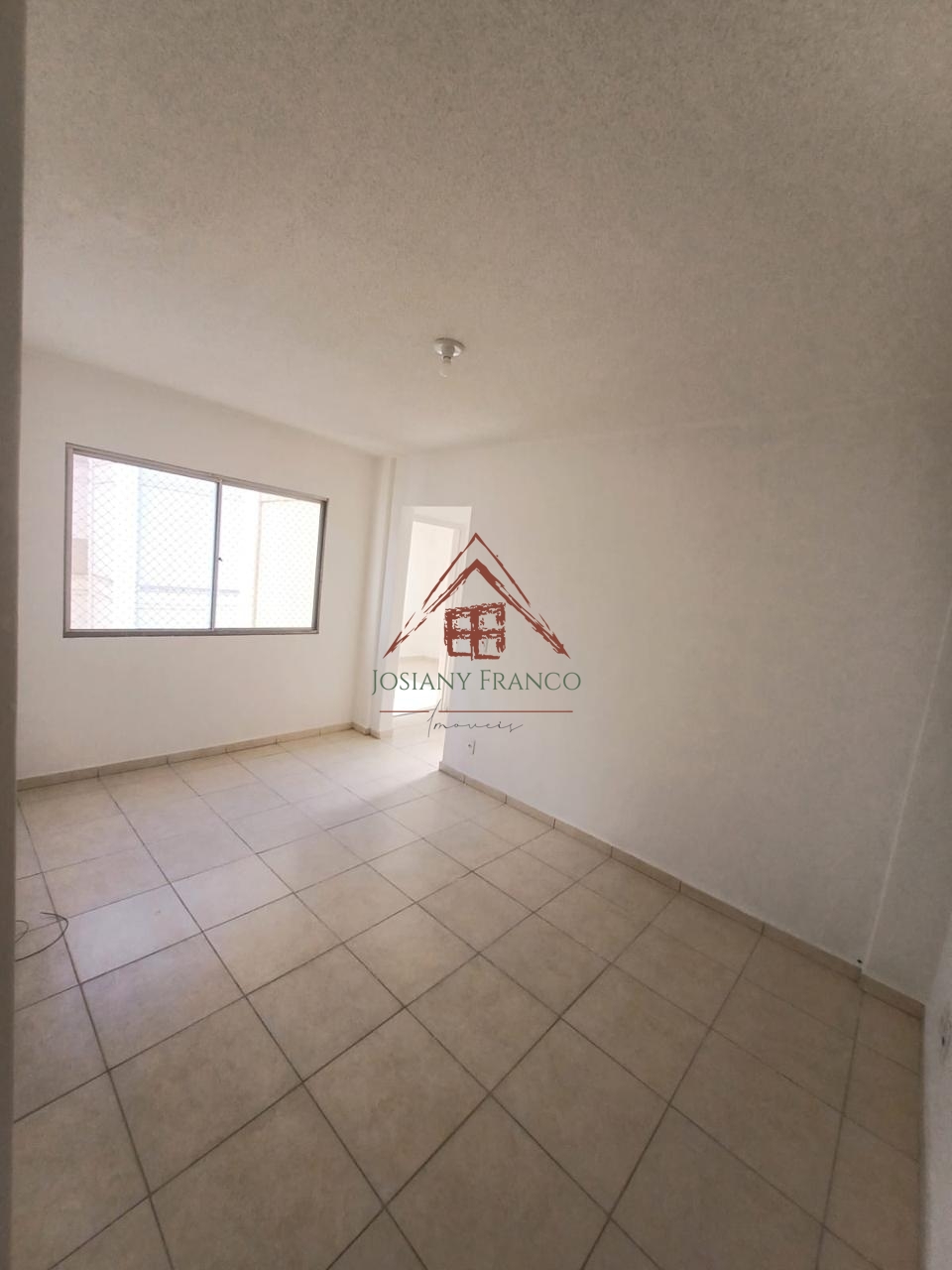 Apartamento à venda com 2 quartos, 47m² - Foto 2