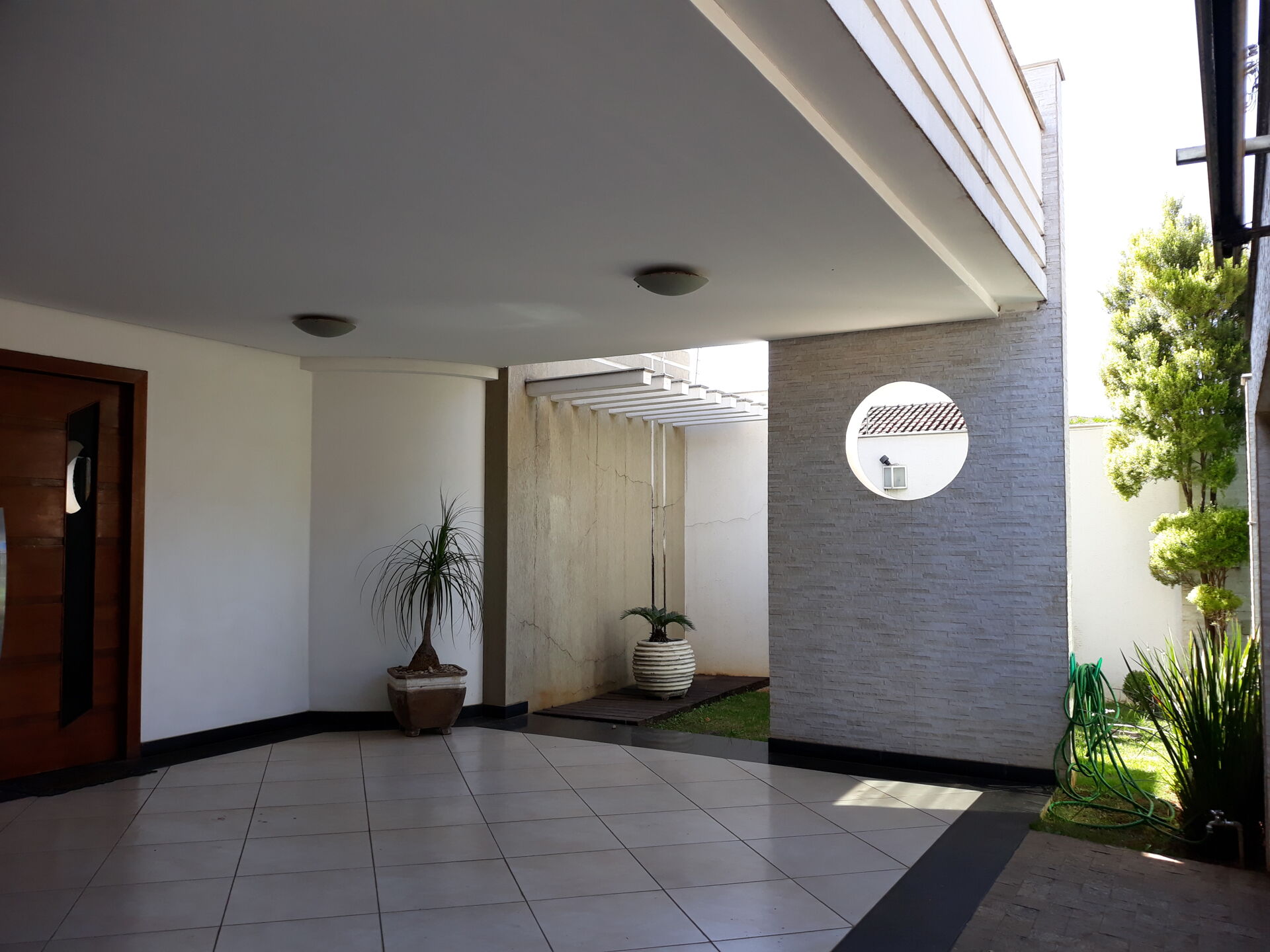 Casa à venda com 3 quartos, 240m² - Foto 8