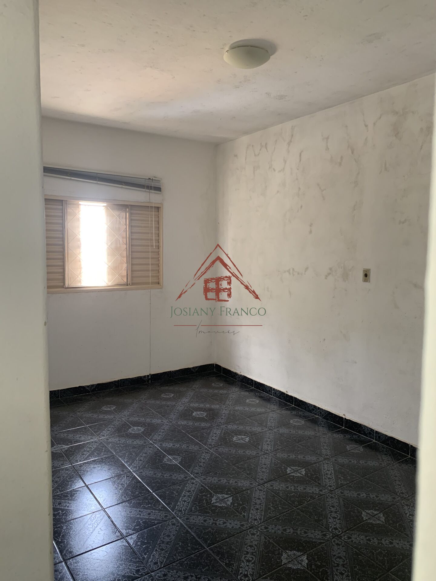 Casa à venda com 3 quartos, 83m² - Foto 7