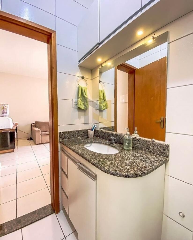 Casa à venda com 2 quartos, 59m² - Foto 3