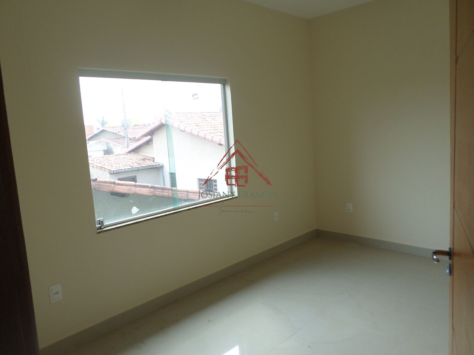 Casa à venda com 3 quartos, 180m² - Foto 15