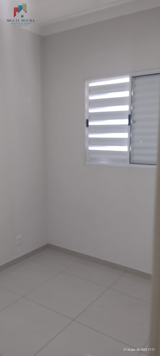 Apartamento para alugar com 2 quartos, 48m² - Foto 4