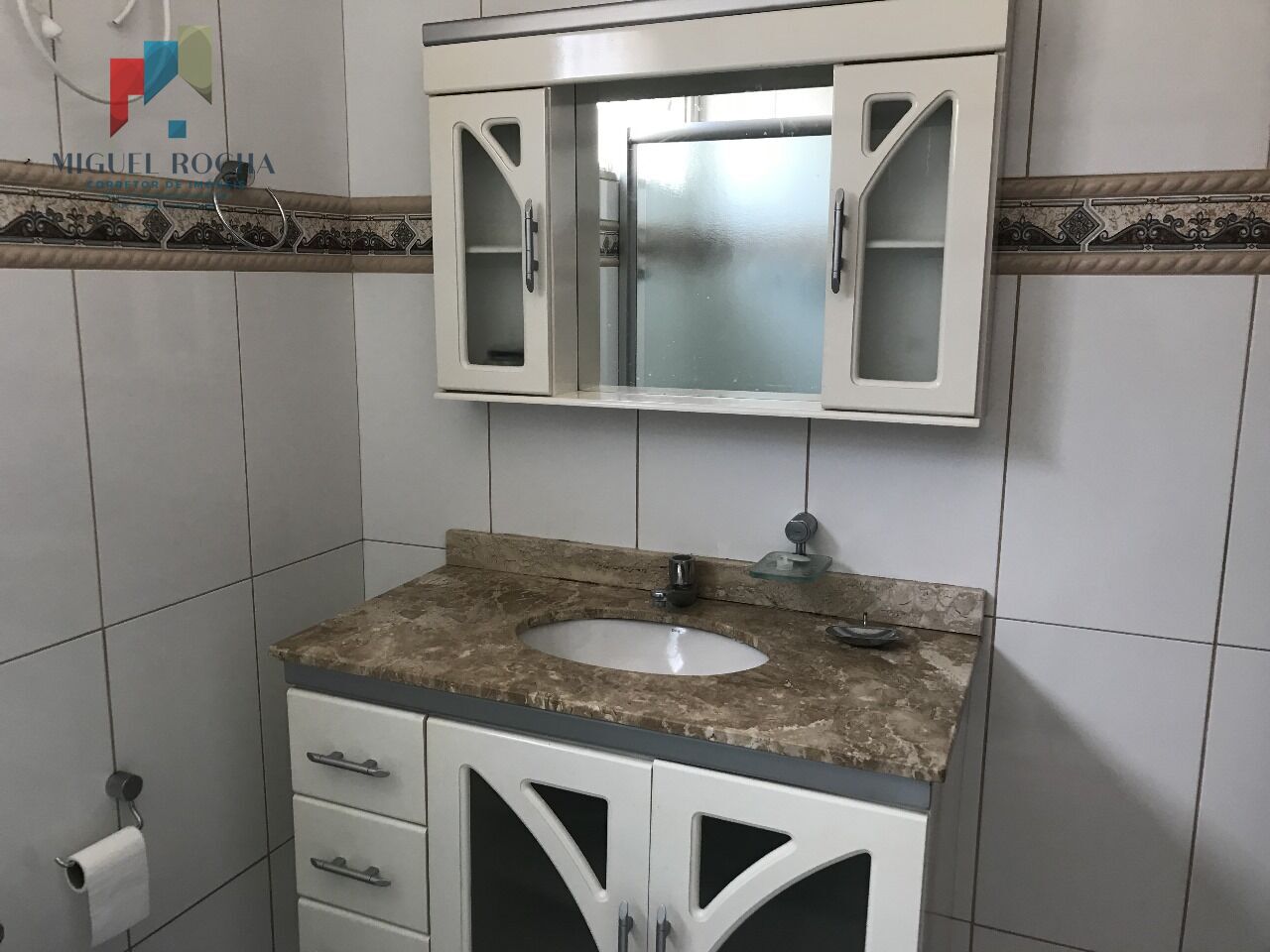 Casa à venda com 2 quartos, 190m² - Foto 15