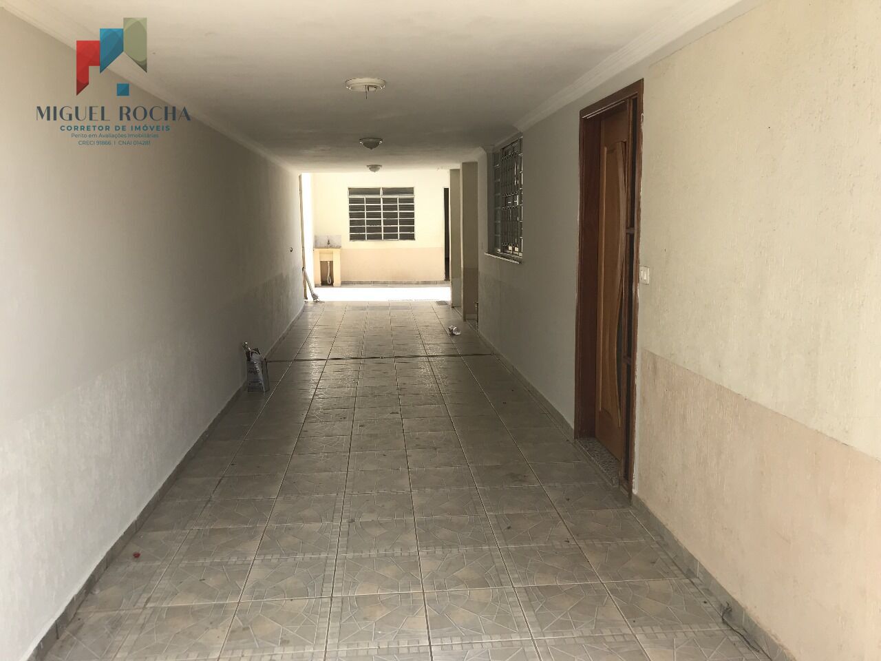 Casa à venda com 2 quartos, 190m² - Foto 6