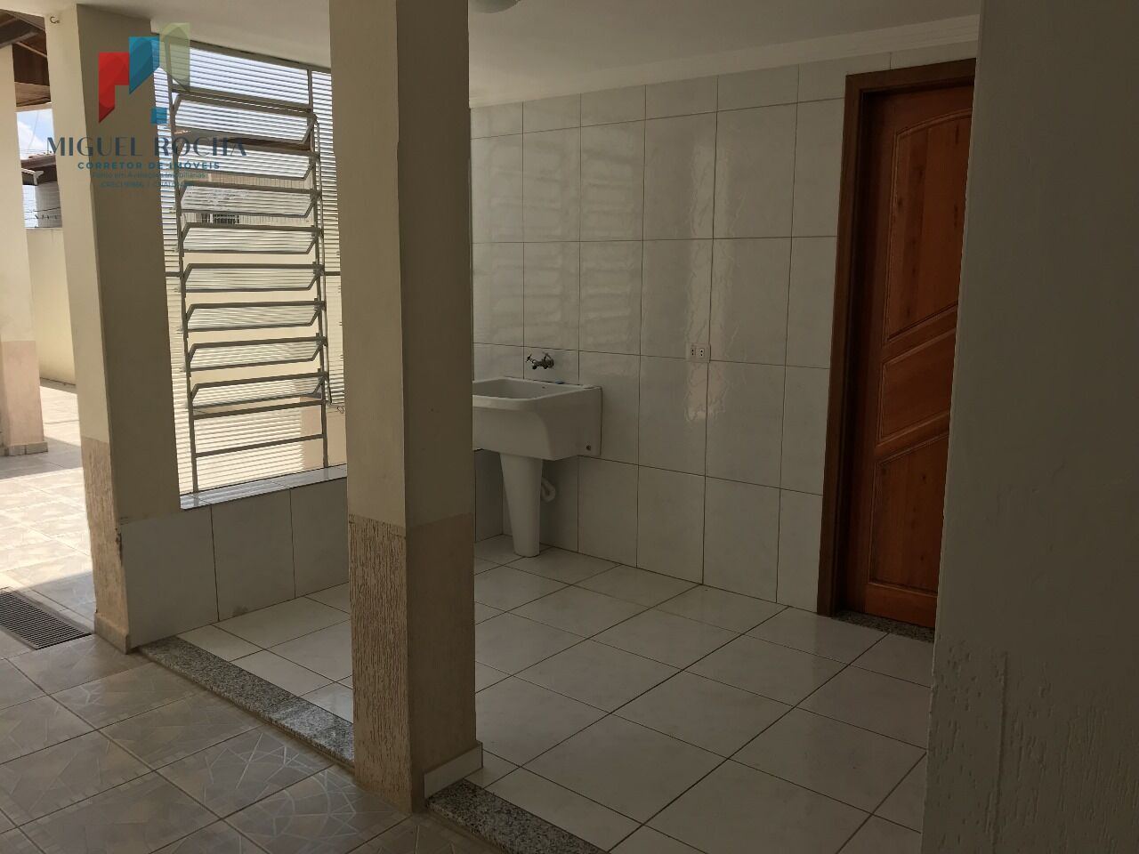 Casa à venda com 2 quartos, 190m² - Foto 21