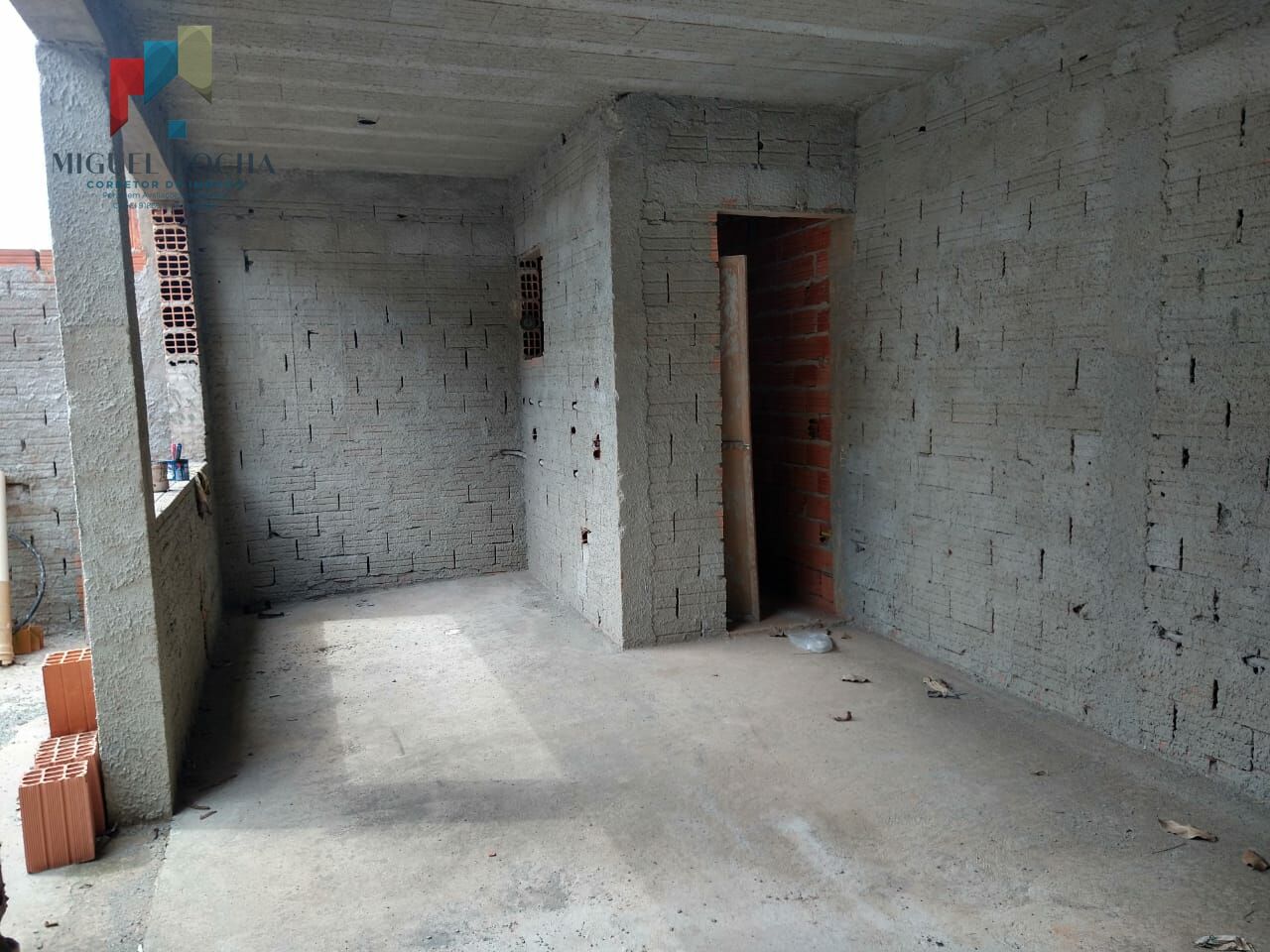 Casa de Condomínio à venda com 5 quartos, 250m² - Foto 9