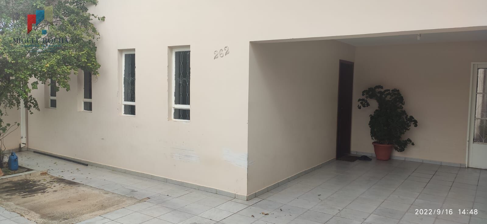 Casa à venda com 3 quartos, 125m² - Foto 2