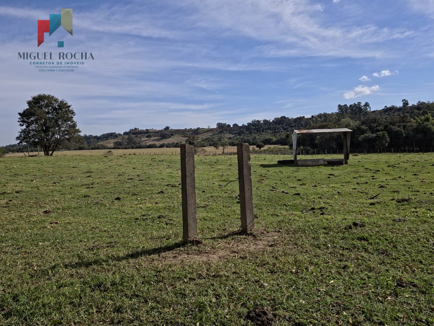 Sítio à venda com 3 quartos, 165200m² - Foto 26