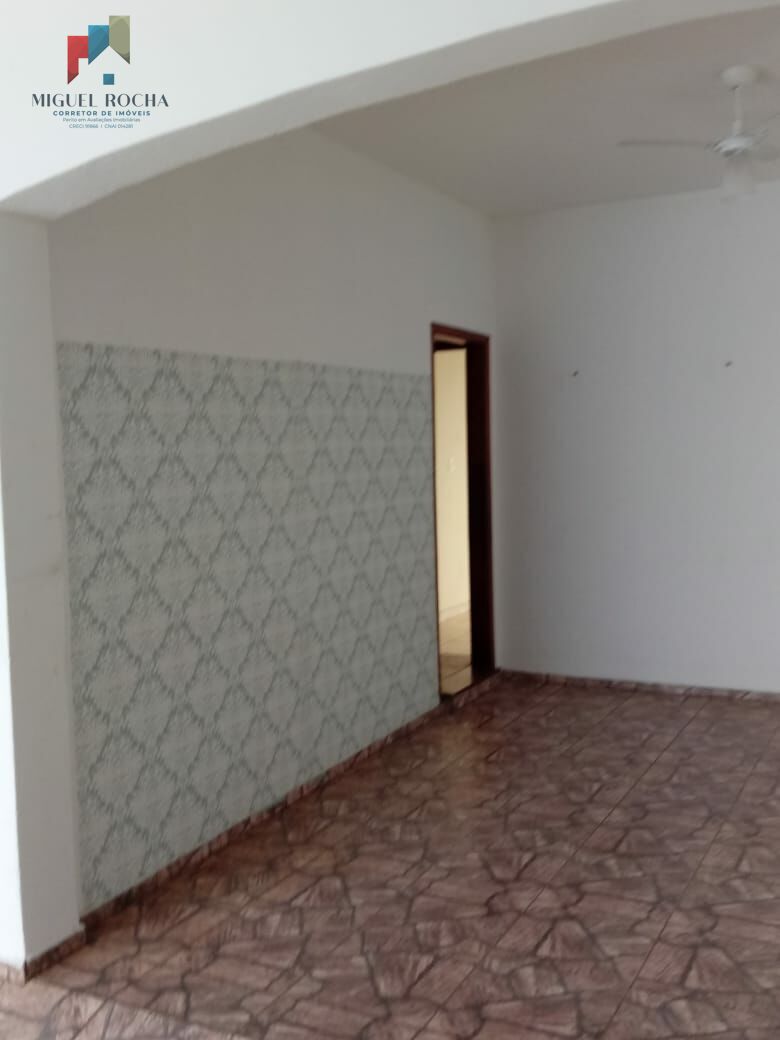 Casa à venda com 2 quartos, 113m² - Foto 5