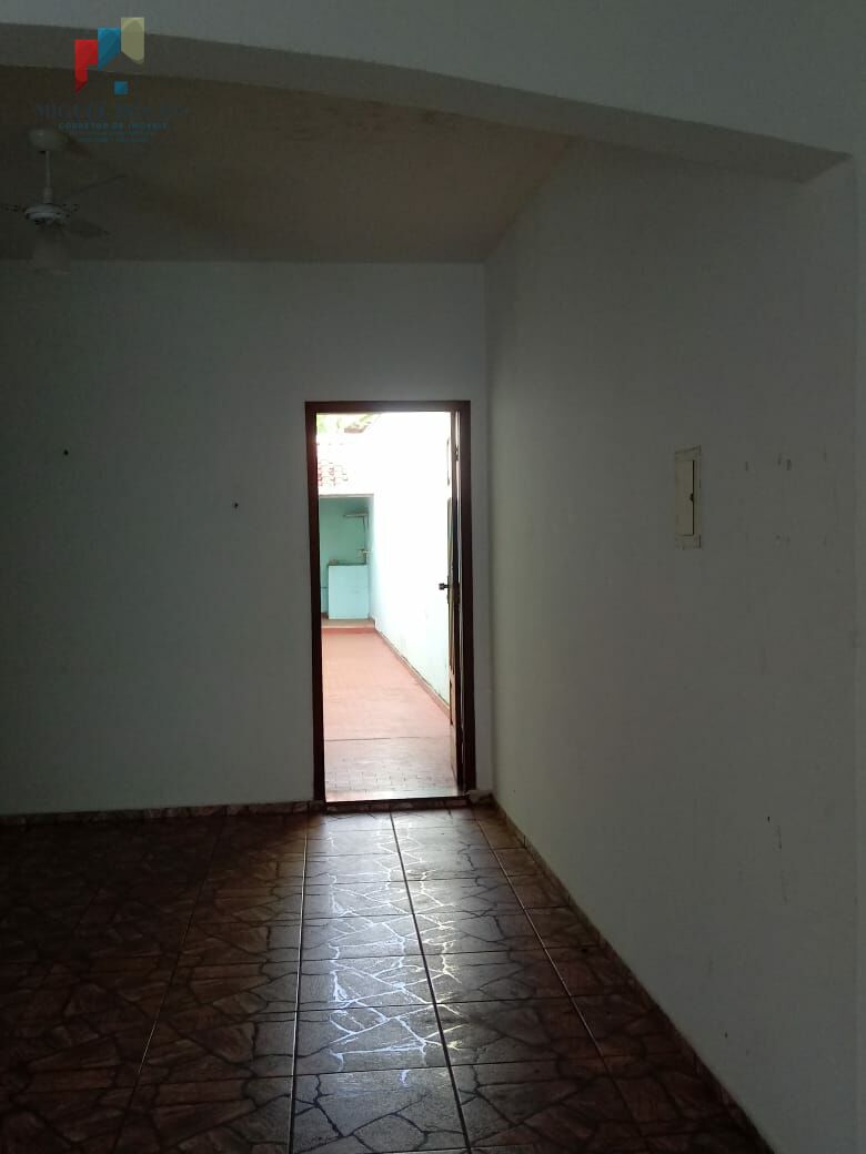 Casa à venda com 2 quartos, 113m² - Foto 7