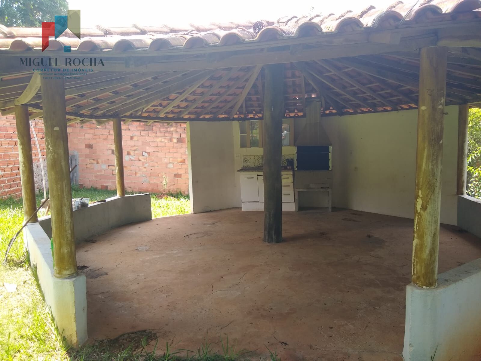 Fazenda à venda com 3 quartos, 2567m² - Foto 36