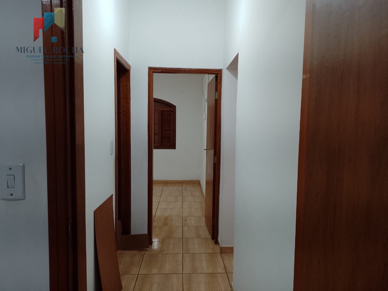 Casa à venda com 2 quartos, 58m² - Foto 11