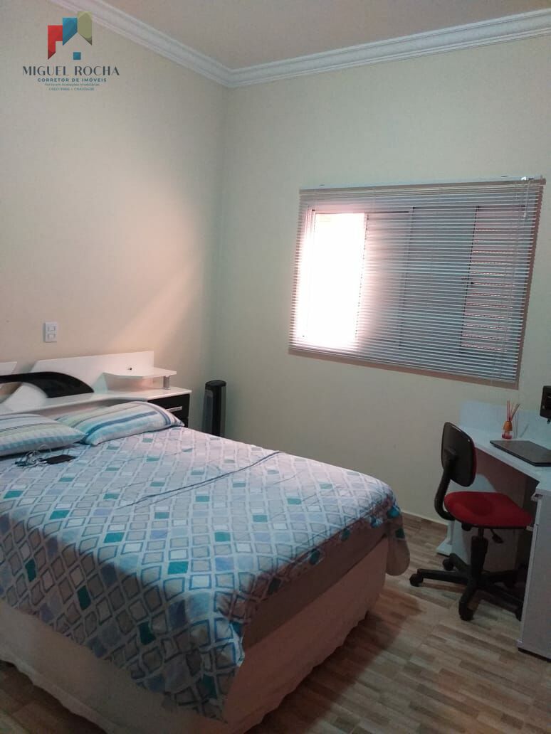 Sobrado à venda com 4 quartos, 220m² - Foto 14