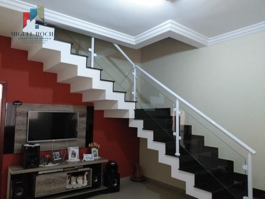 Sobrado à venda com 4 quartos, 220m² - Foto 6