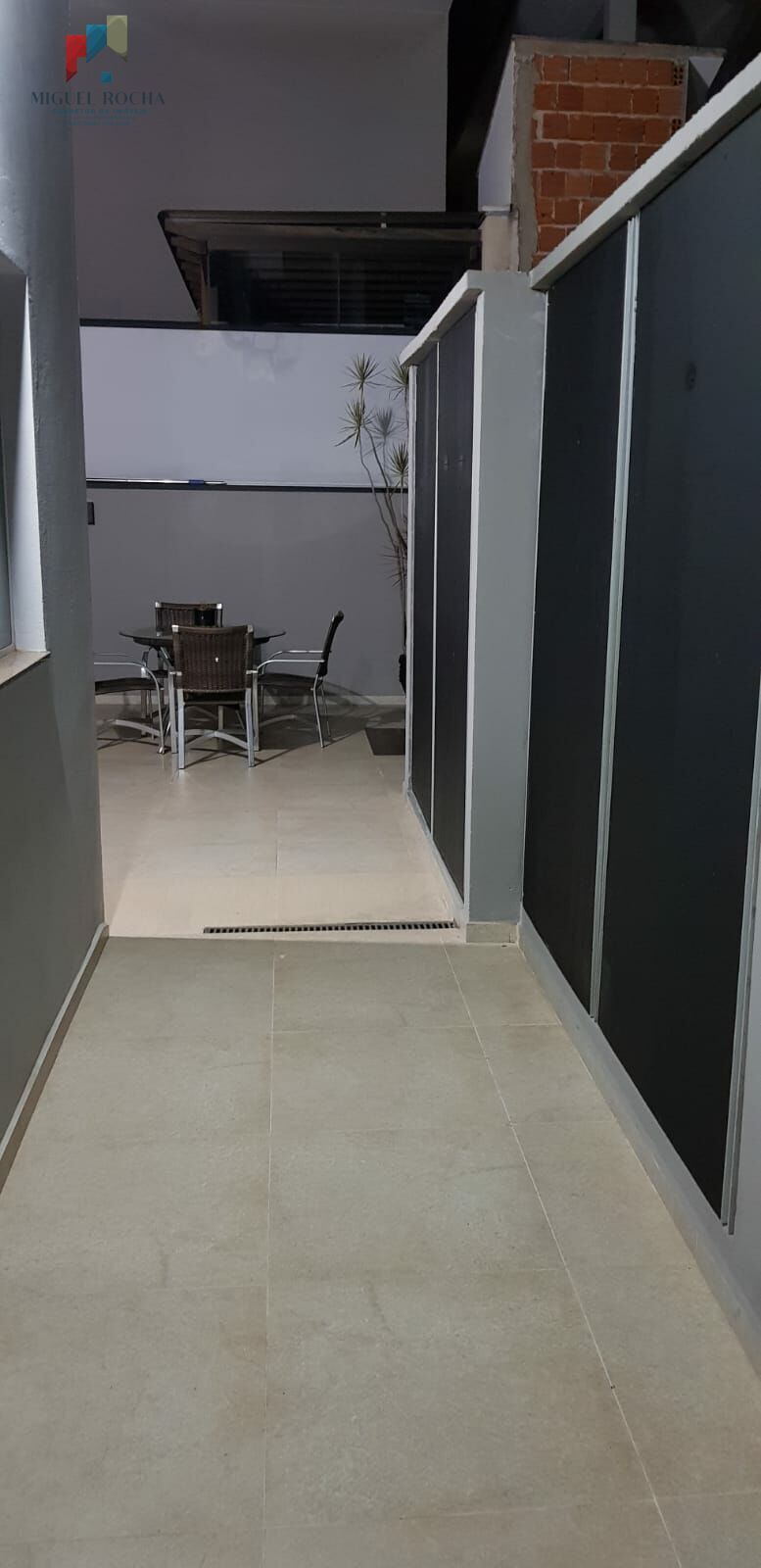 Casa à venda com 4 quartos, 246m² - Foto 11