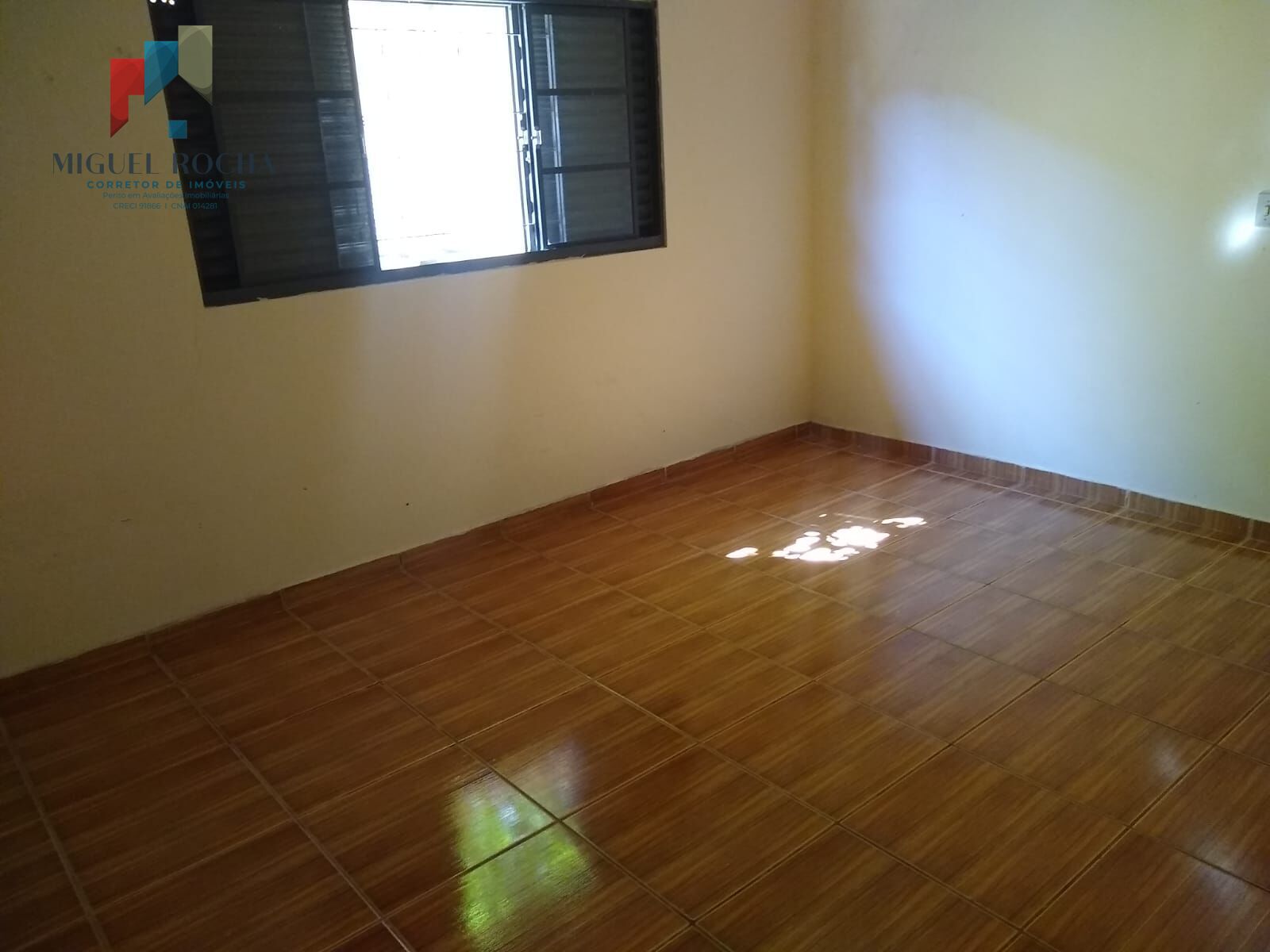 Casa para alugar com 2 quartos, 110m² - Foto 9