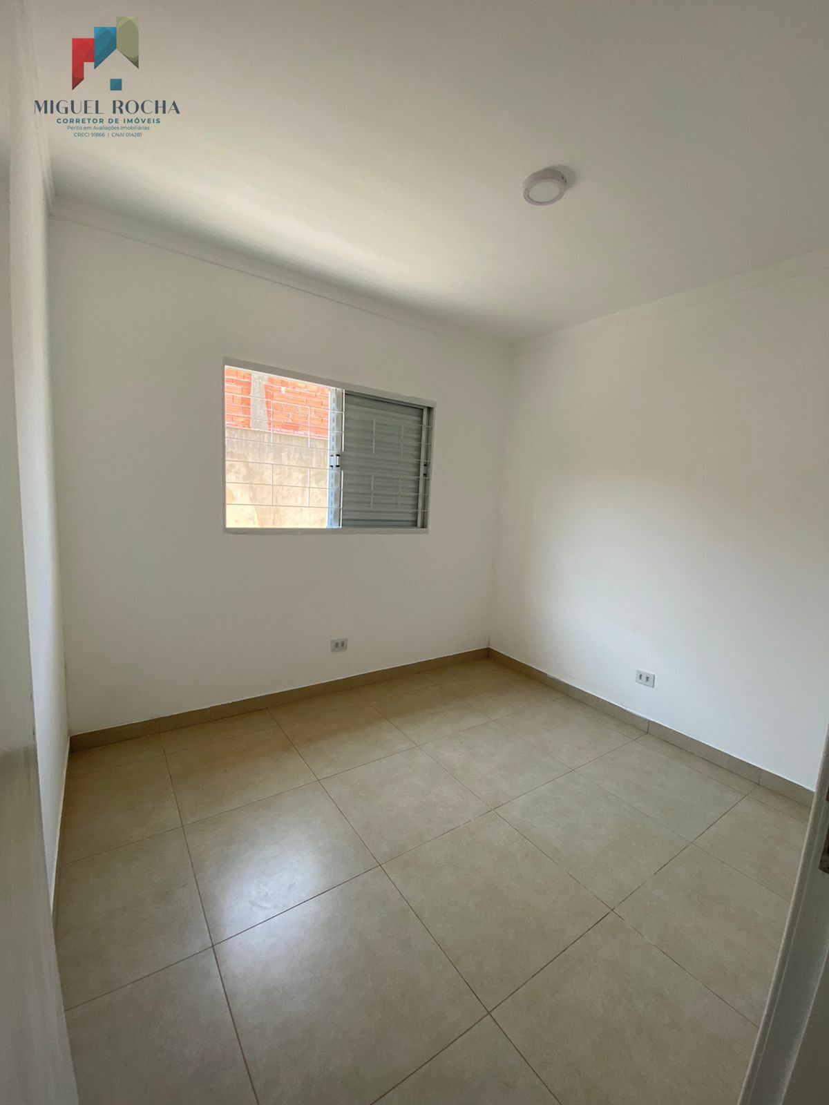 Casa à venda com 2 quartos, 150m² - Foto 13