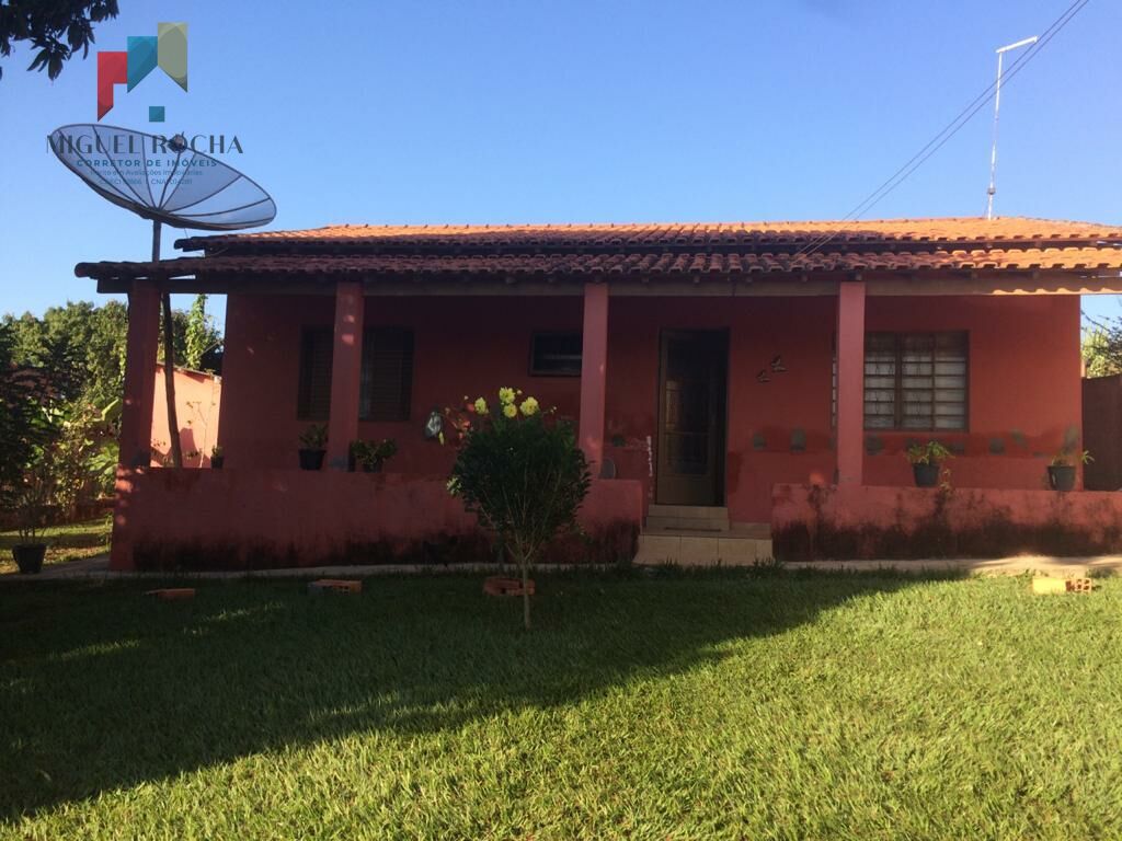 Fazenda à venda com 2 quartos, 1000m² - Foto 1