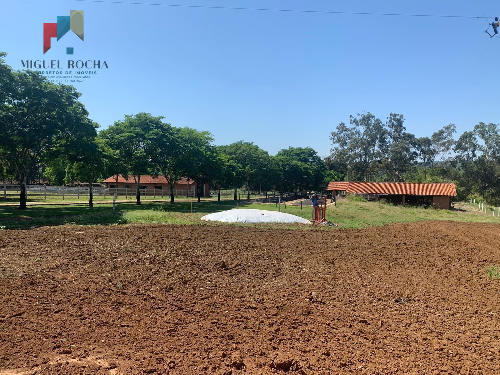 Fazenda à venda com 5 quartos, 170000m² - Foto 28