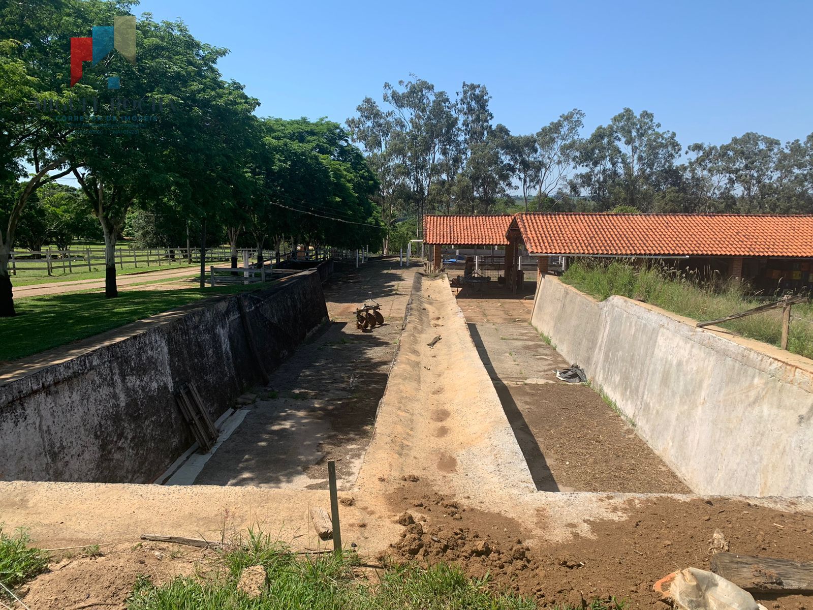 Fazenda à venda com 5 quartos, 170000m² - Foto 29