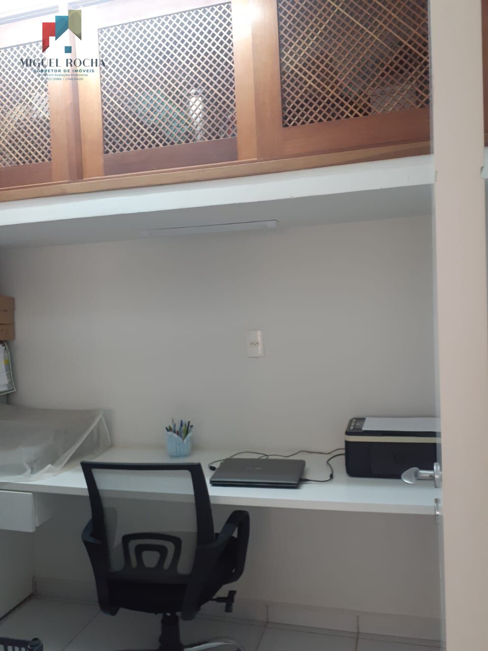 Apartamento à venda com 3 quartos, 150m² - Foto 3