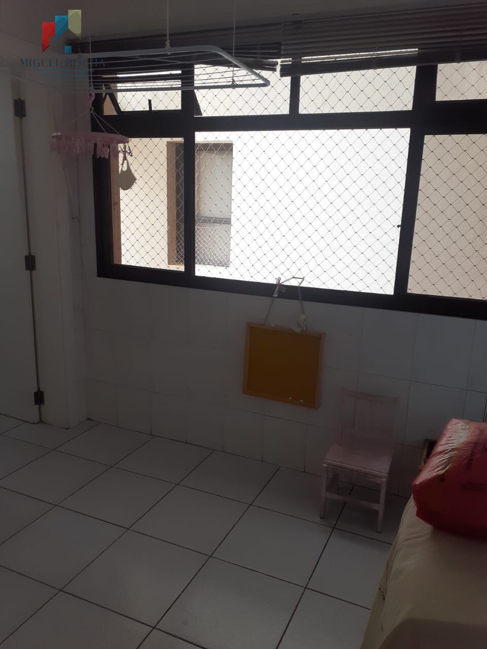 Apartamento à venda com 3 quartos, 150m² - Foto 6