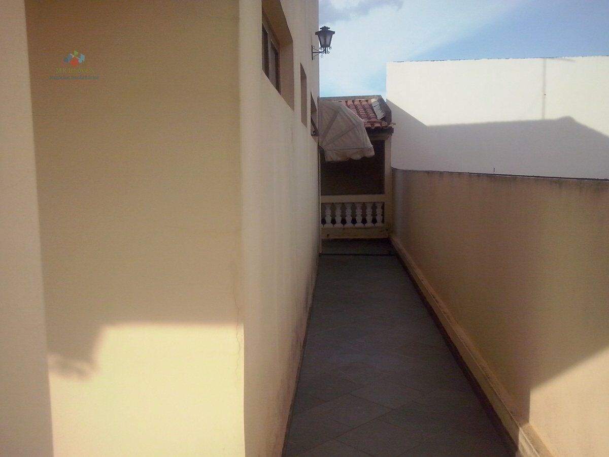 Sobrado à venda com 3 quartos, 150m² - Foto 8