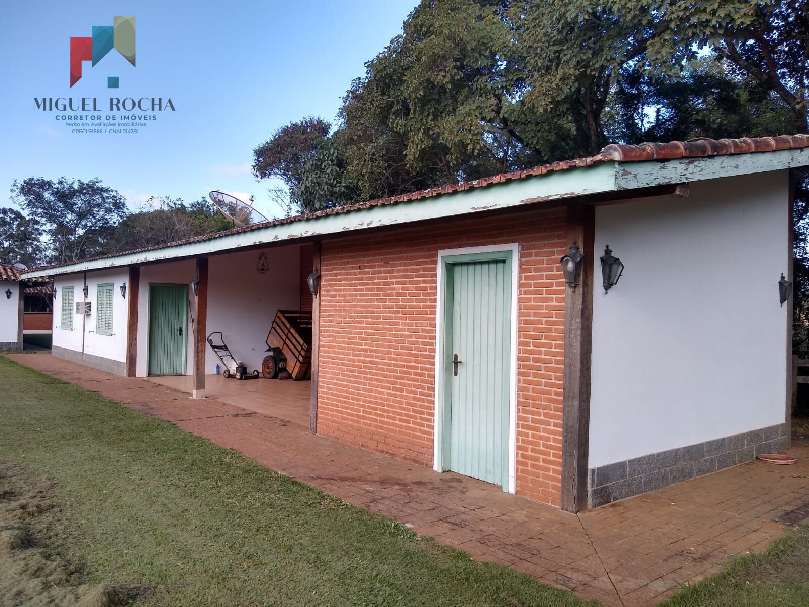 Fazenda à venda com 4 quartos, 336380m² - Foto 8